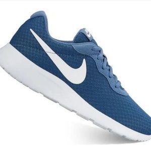 Nike Tanjun, size 6.5